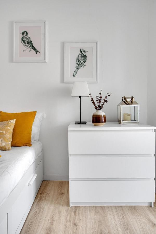 Modern 2 Bedroom Apartment In Estrela With Outside Terrace! Amazing For Families, Couples, Friends Lisbon Luaran gambar