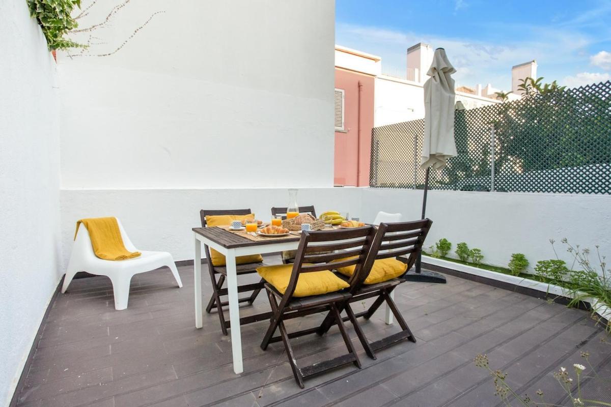 Modern 2 Bedroom Apartment In Estrela With Outside Terrace! Amazing For Families, Couples, Friends Lisbon Luaran gambar
