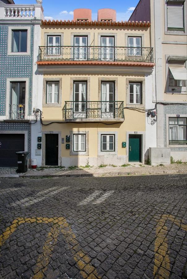 Modern 2 Bedroom Apartment In Estrela With Outside Terrace! Amazing For Families, Couples, Friends Lisbon Luaran gambar